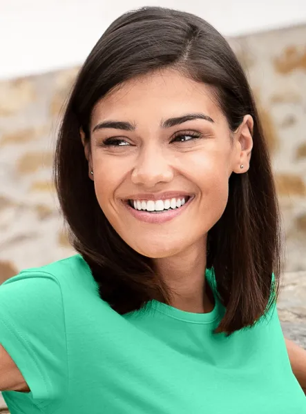 Ženska trendy majica - Klasičan okrugli izrez