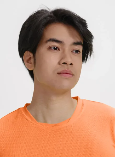 Majica s asimetričnim izrezom - Zanimljiv asimetrični ovratnik