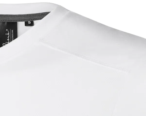 Muška majica ukrašena - Ukrasni prošivi na gornjoj prednjoj strani